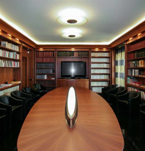 Tavolo riunioni design roma-8