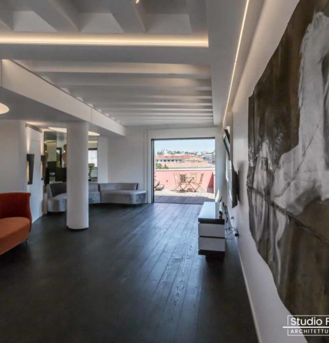 Luzury Penthouse-CasaA+C-23